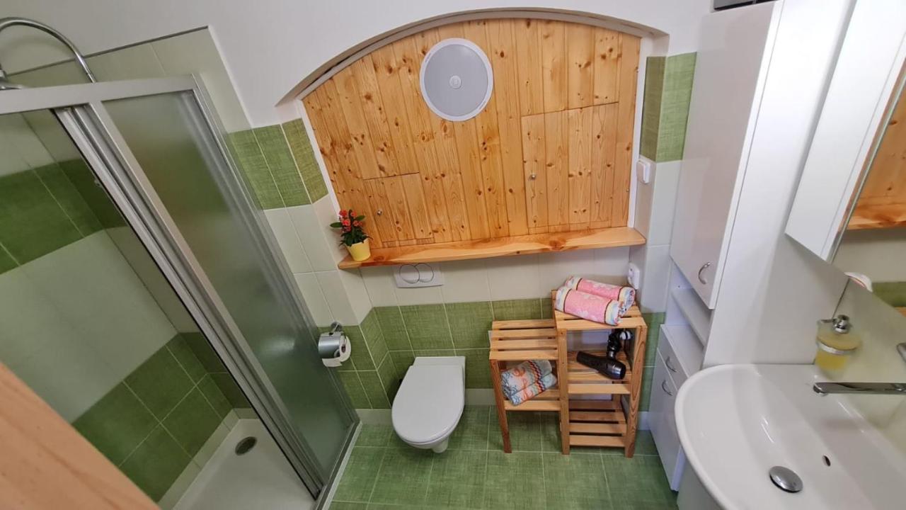 Apartment Chleew Bela pod Pradedem Eksteriør billede